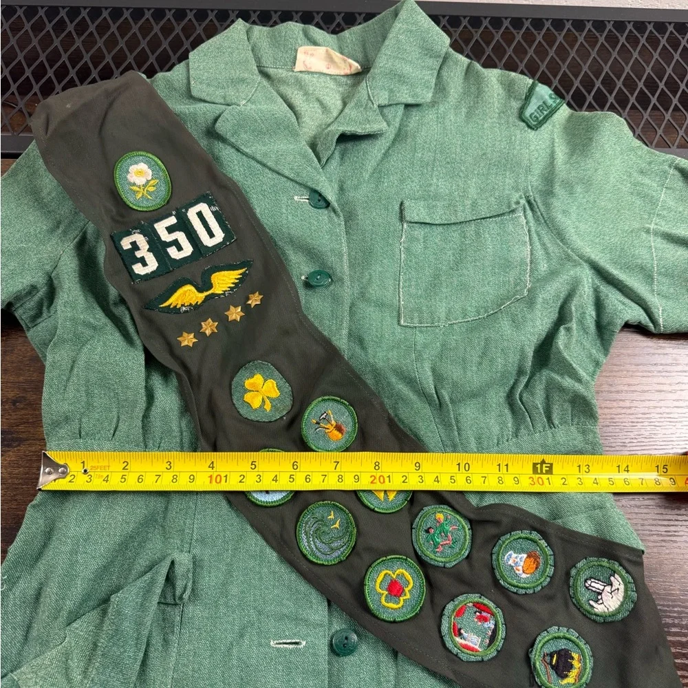 Vintage Girl Scouts USA Uniform Dress & Sash Merit Badges 350 Sanforized Green M